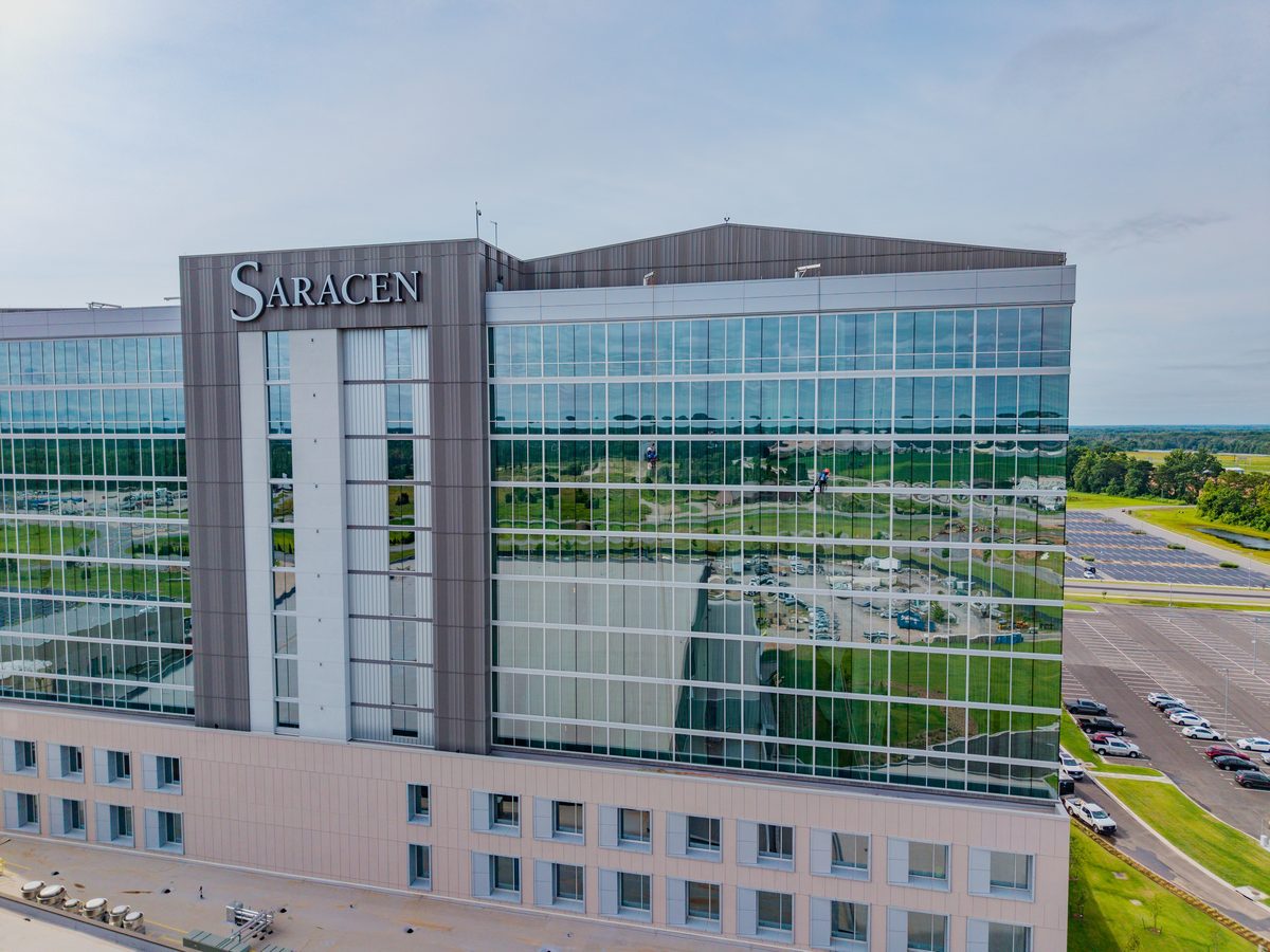 The glass facade of Saracen Casino Resort in Pine Bluff Arkansas after a commercial window cleaning