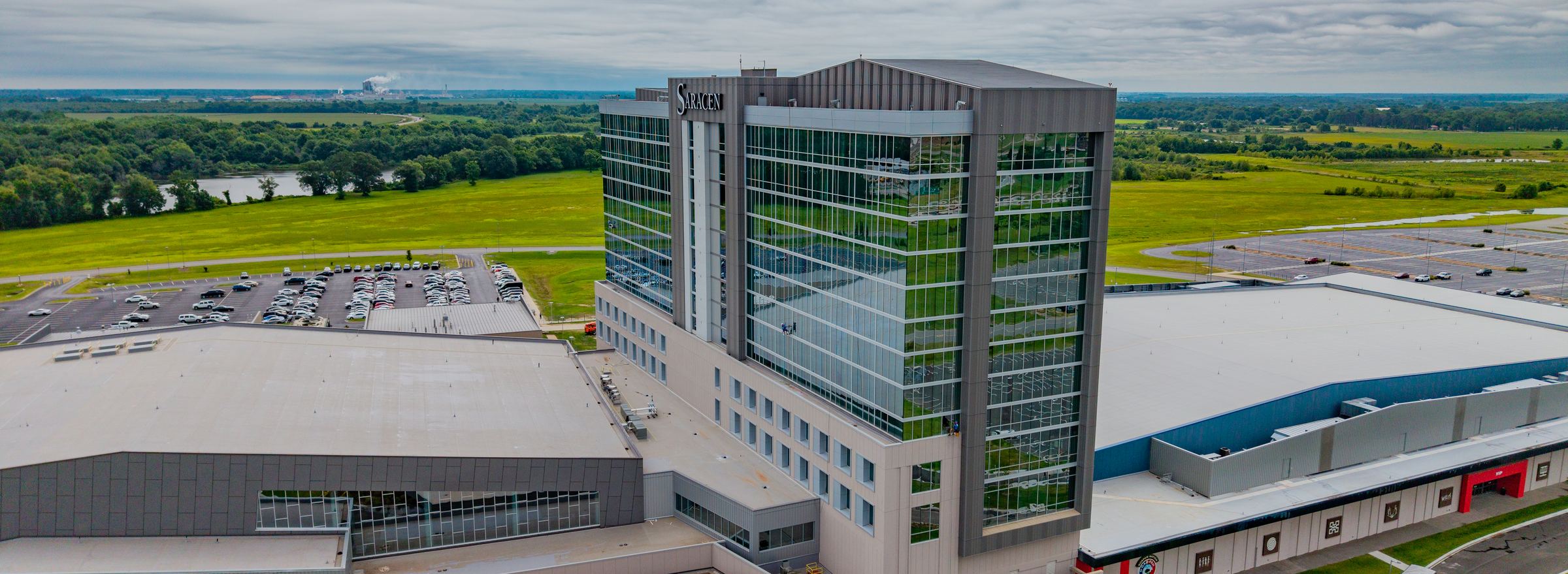 Aerial view of Saracen Casino Resort in Pine Bluff Arkansas, a Miracle Window Cleaning commercial glass account