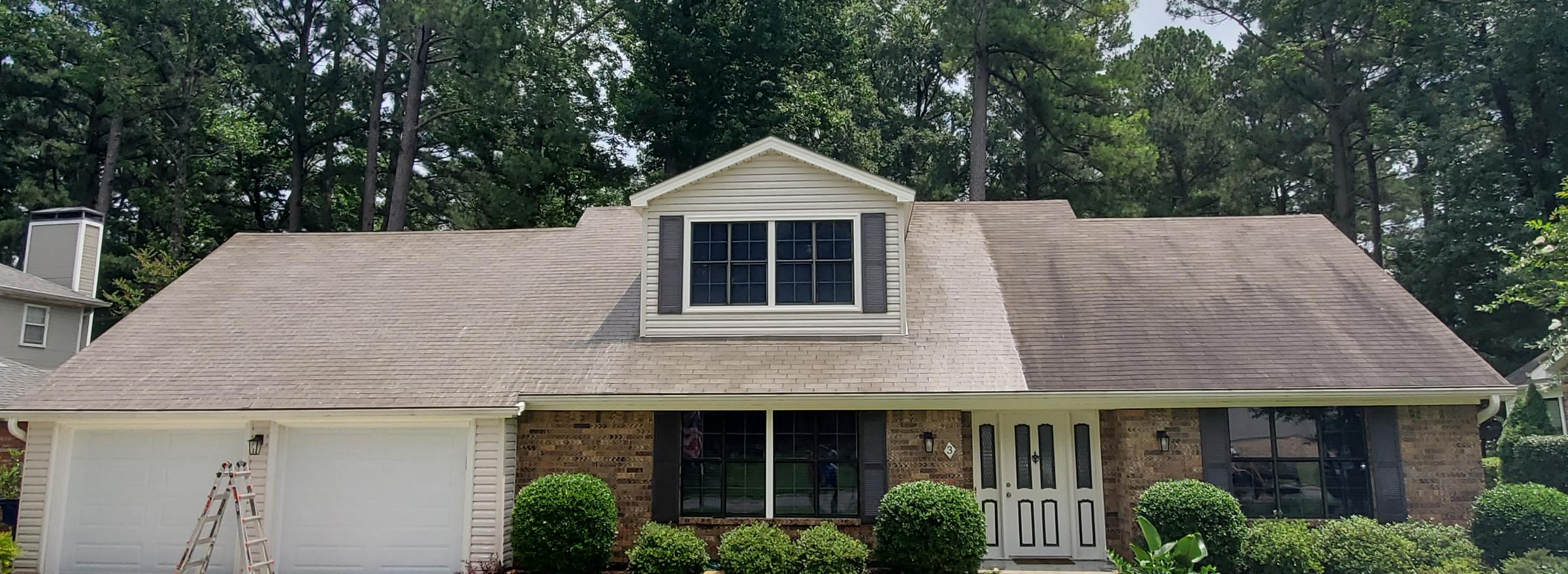 A Central Arkansas home with a freshly soft washed roof and siding after a Miracle Window Cleaning visit